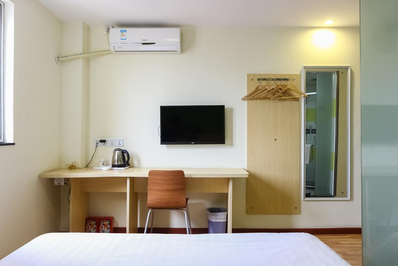 7Days Inn Guangzhou Southern Hospital Medical College Station Exterior foto